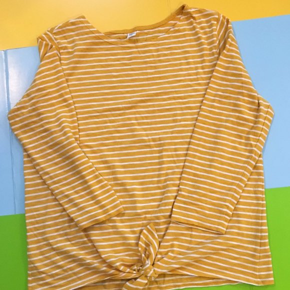 Old Navy Tops - Yellow and white stripped shirt with tie🎃